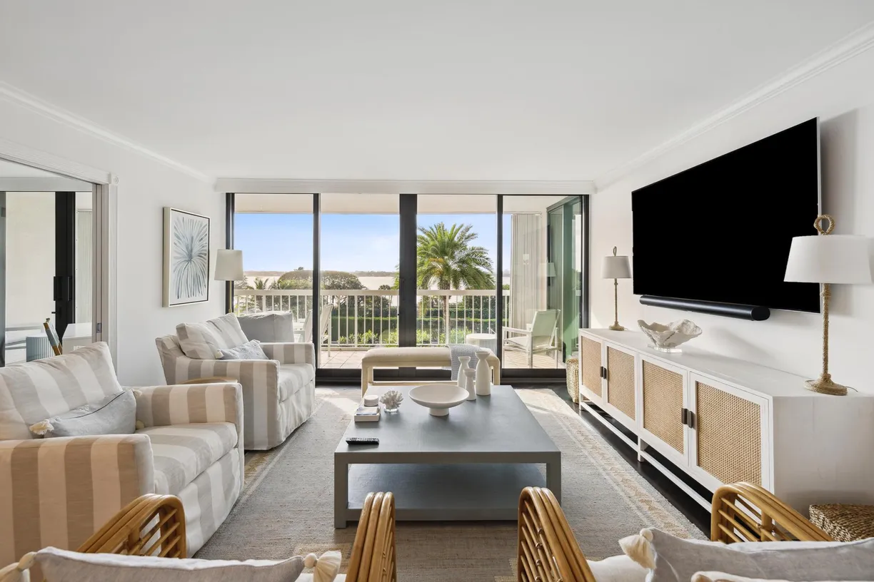 South Florida Real Estate | View 3250 S Ocean Boulevard, 307n | 2 Beds, 2 Baths