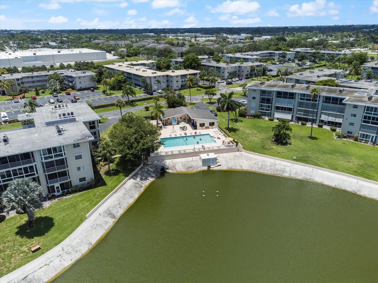 South Florida Real Estate | View 2811 S Garden Drive, 111 | Listing