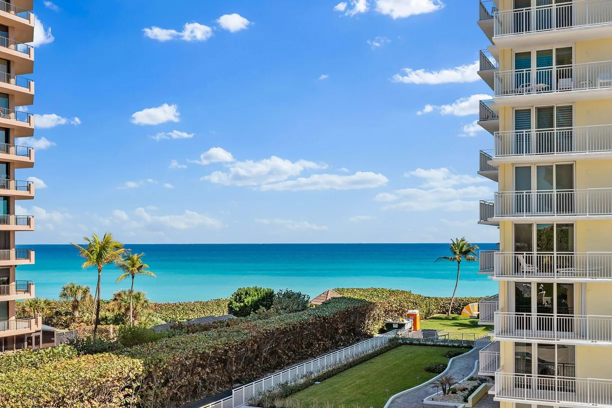 South Florida Real Estate | View 500 Ocean Drive, W-4c | 2 Beds, 2 Baths