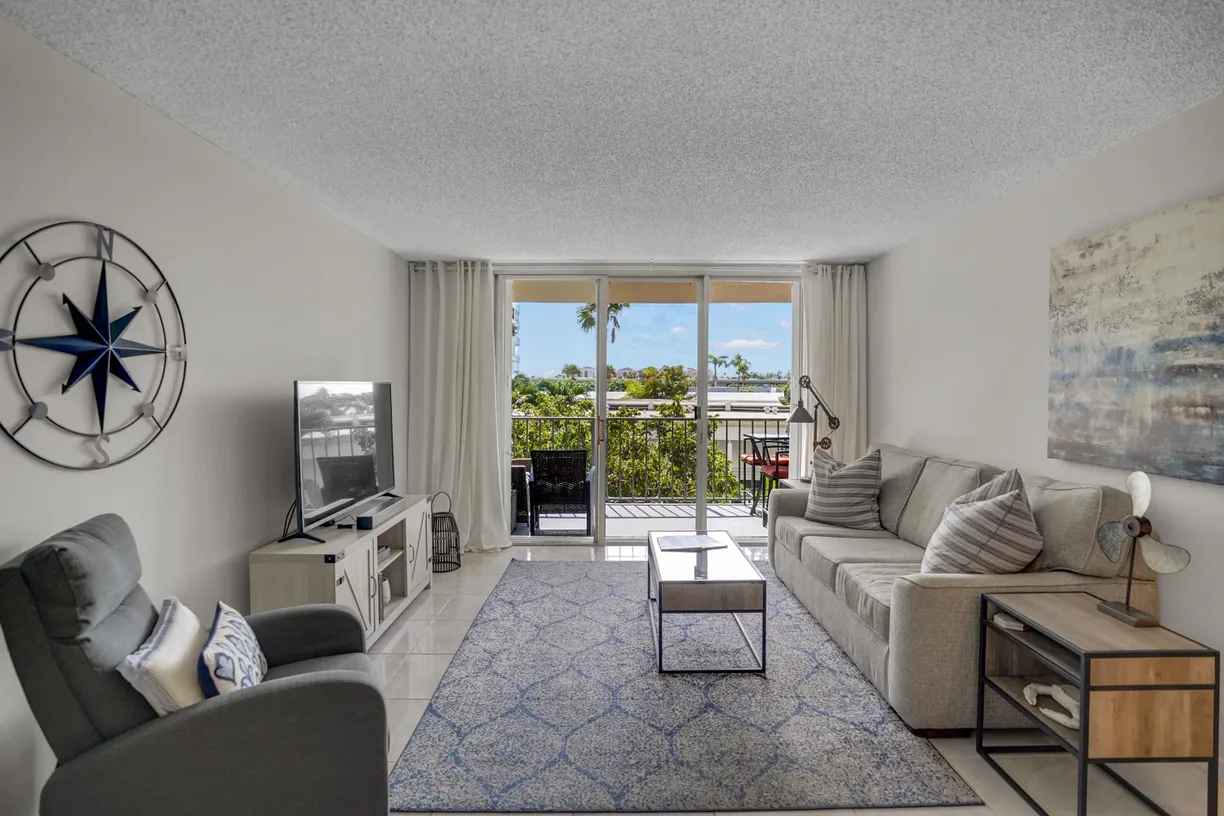South Florida Real Estate | View 3581 S Ocean Boulevard, 3b | 1 Bed, 1 Bath
