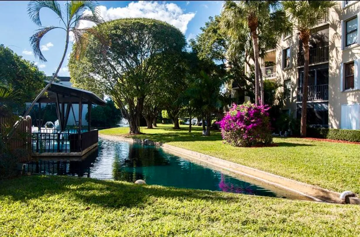 South Florida Real Estate | View 890 N Federal Highway, 210 | 2 Beds, 2 Baths