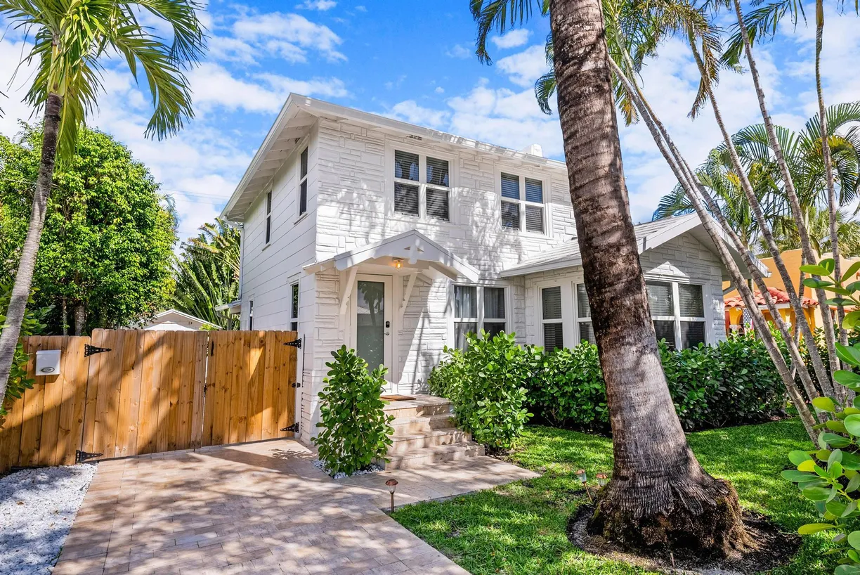 South Florida Real Estate | View 231 Walton Boulevard | 4 Beds, 3 Baths
