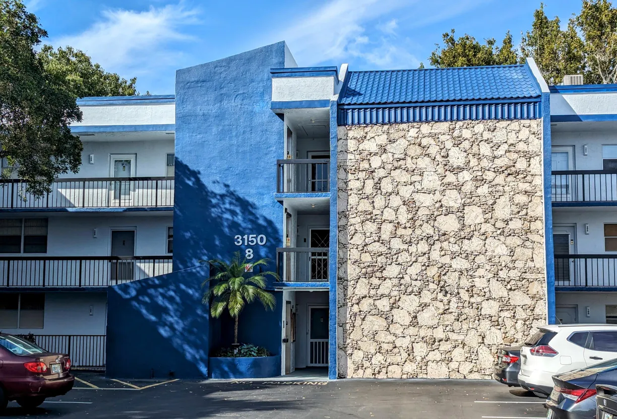 South Florida Real Estate | View 3150 Holiday Springs Boulevard, 8-106 | 1 Bed, 1 Bath