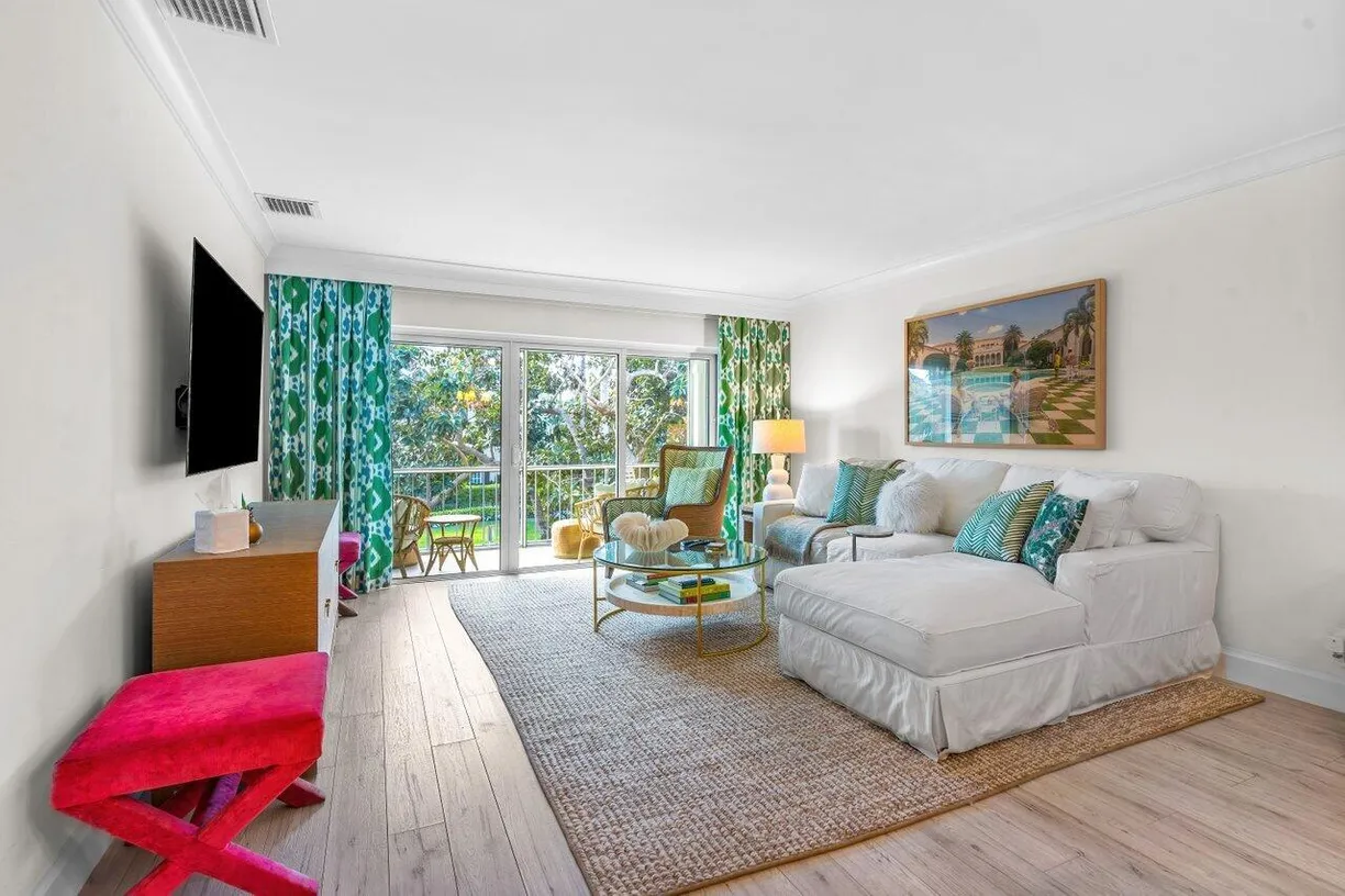 South Florida Real Estate | View 301 Venetian Drive, 16 | Listing