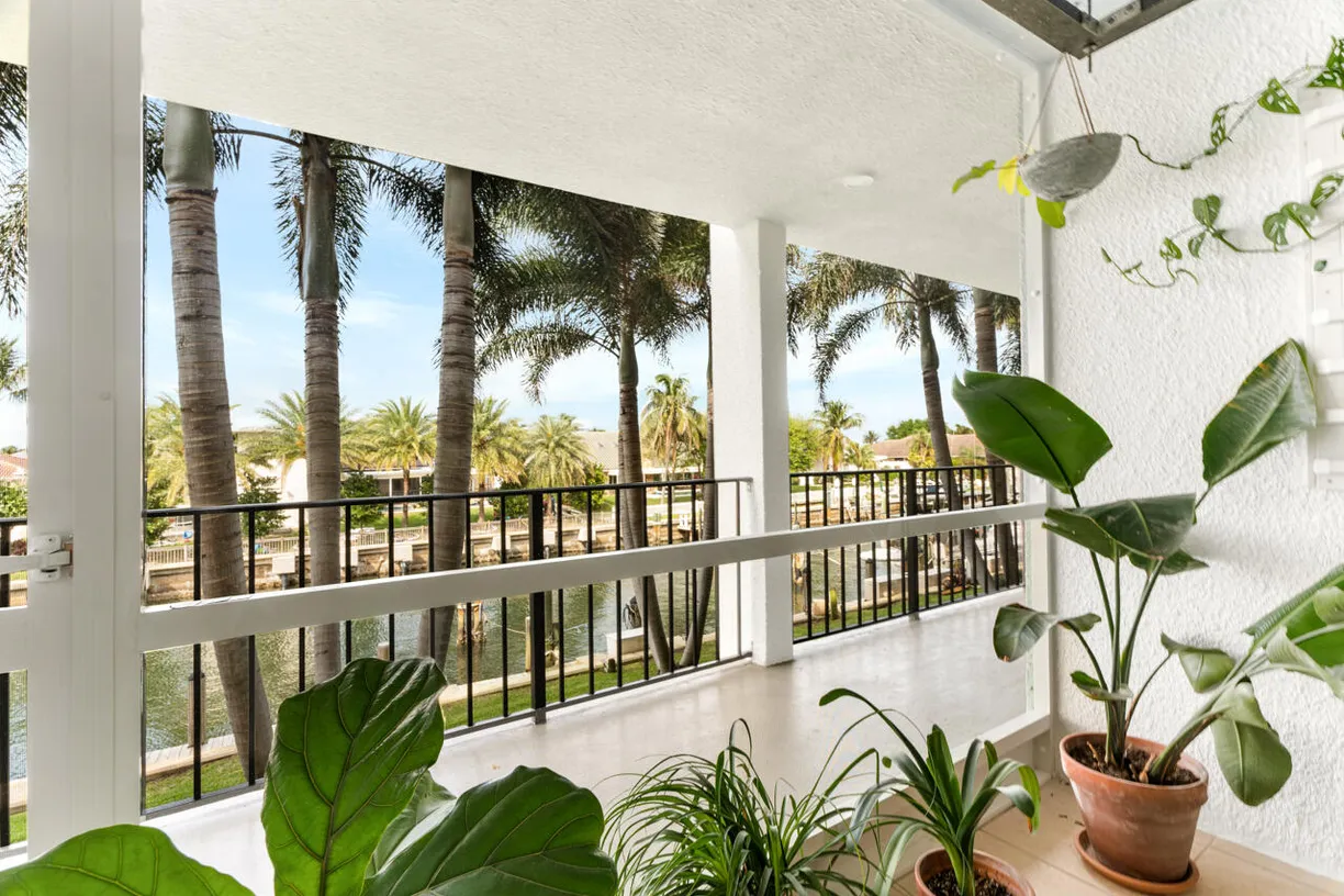 South Florida Real Estate | View 109 Paradise Harbour Boulevard, 204 | 1 Bed, 1 Bath