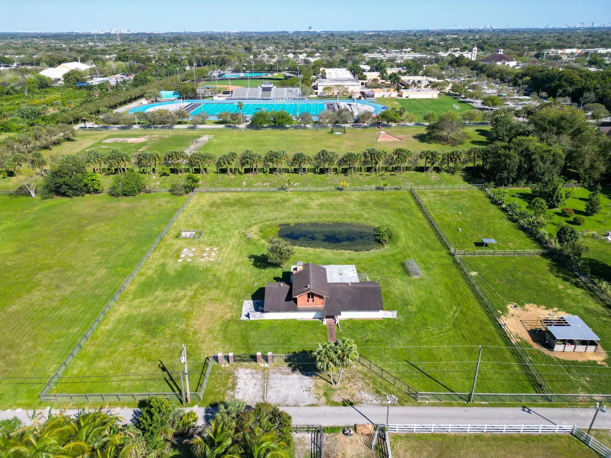 South Florida Real Estate | View 5500 SW 128 Avenue | Listing