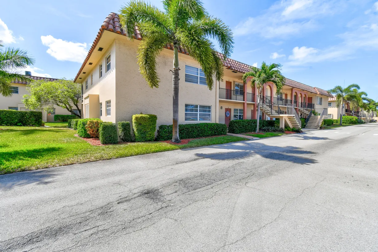 South Florida Real Estate | View 2600 S Kanner Highway, Q8 | Listing