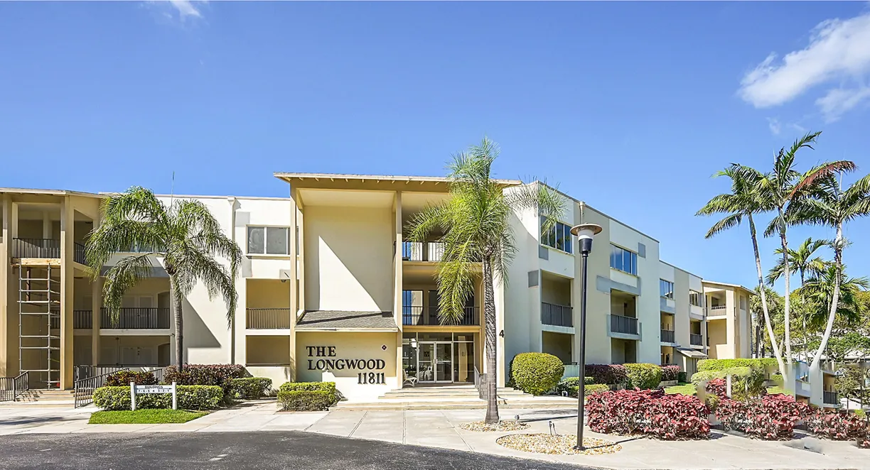 South Florida Real Estate | View 11811 Avenue Of The Pga, 4-2d | 2 Beds, 2 Baths