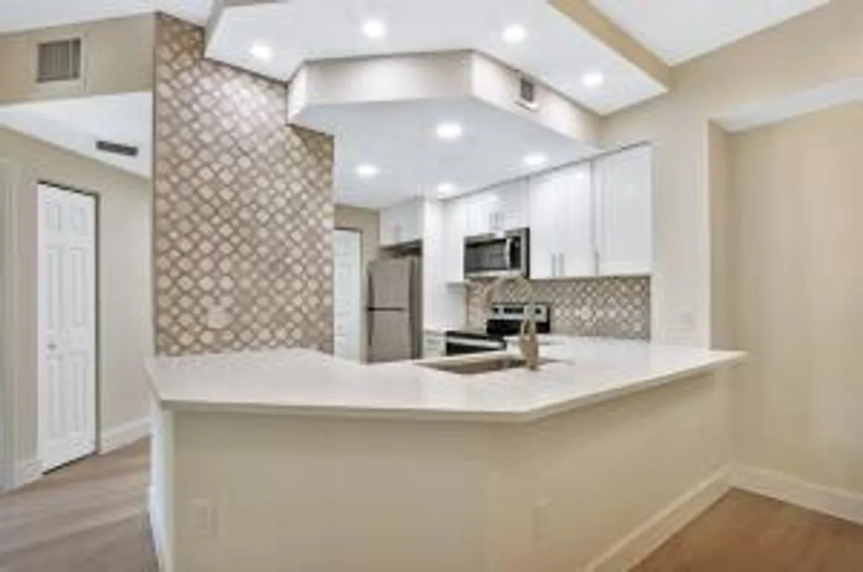South Florida Real Estate | View 2724 Anzio Court, 201 | 2 Beds, 1 Bath