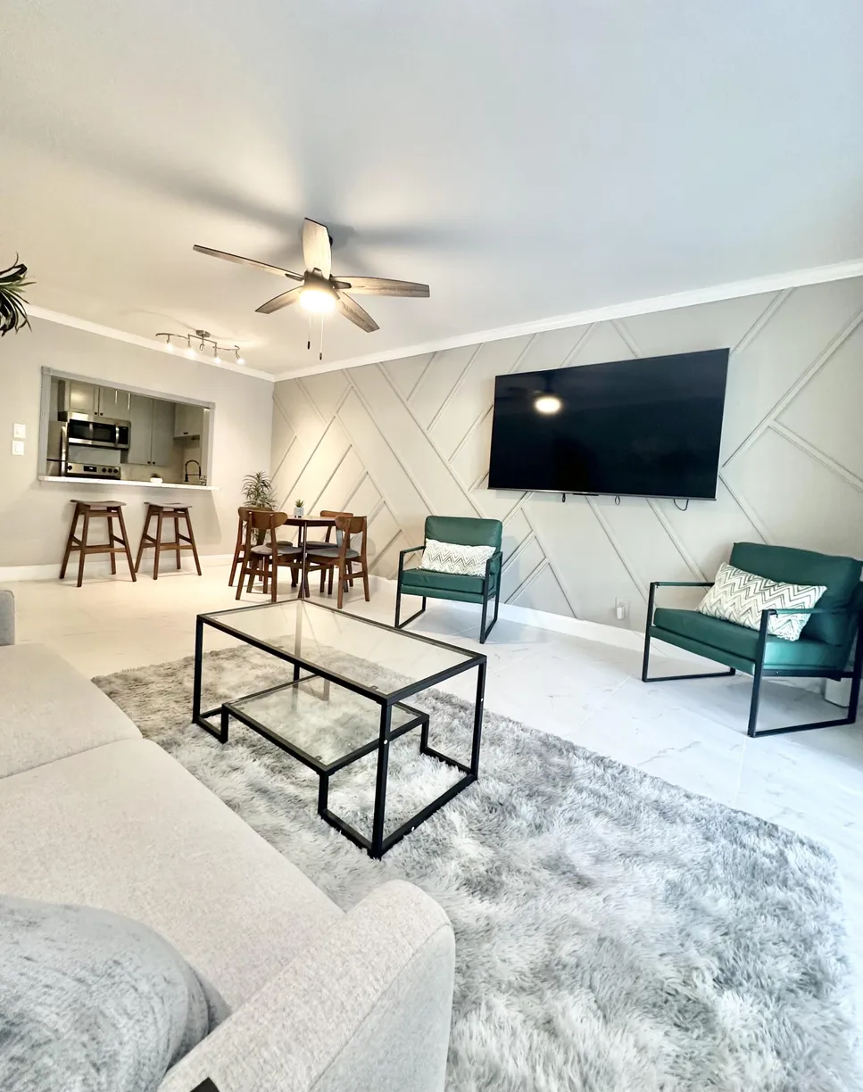 South Florida Real Estate | View 259 S Cypress Road, 504 | 1 Bed, 1 Bath