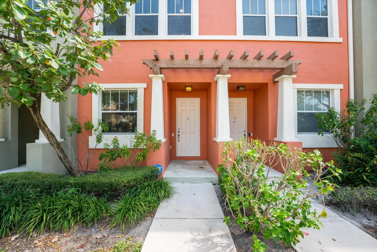 South Florida Real Estate | View 447 Corte Madera Lane, 2 | 3 Beds, 2 Baths