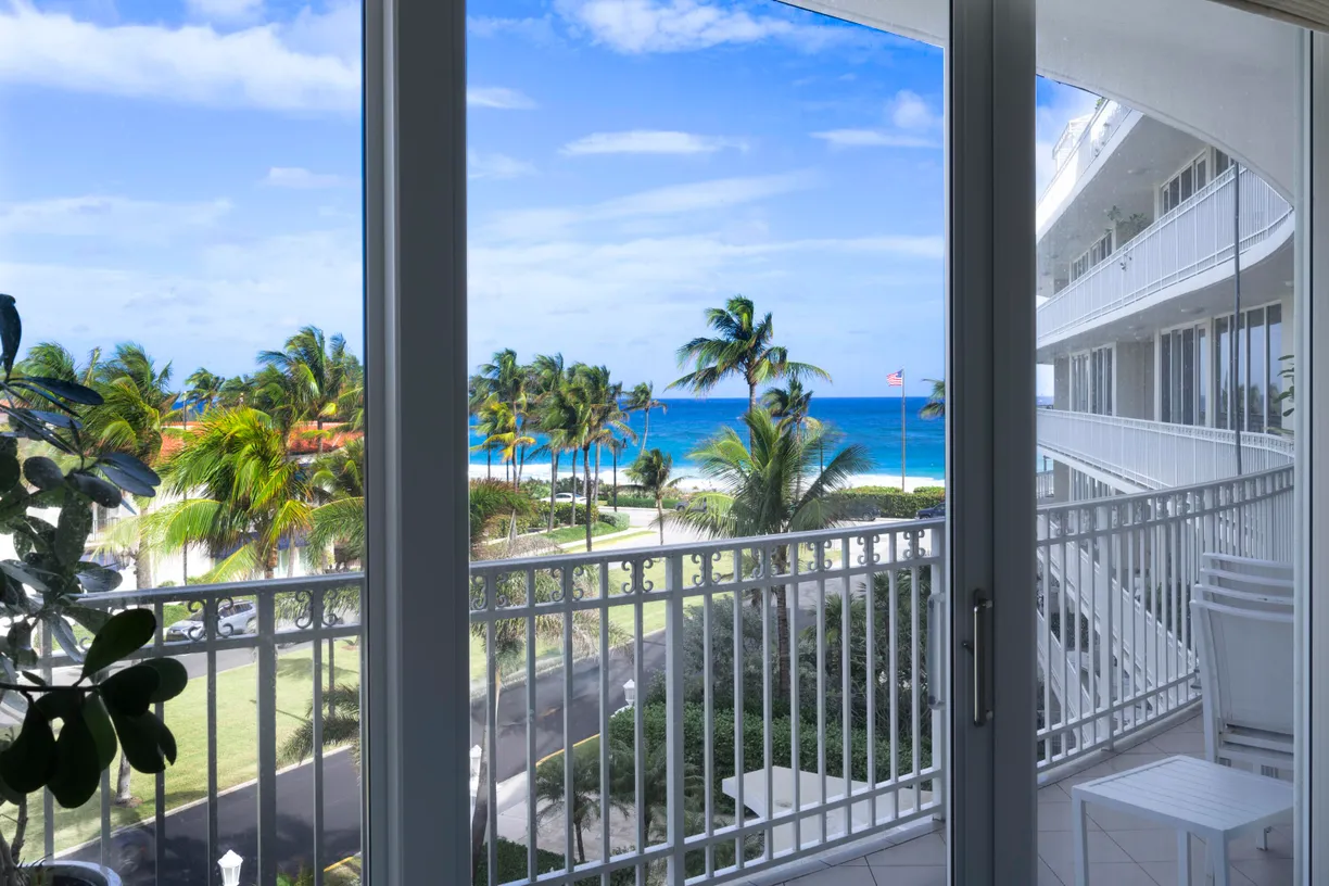 South Florida Real Estate | View 100 Royal Palm Way, F4 | Listing