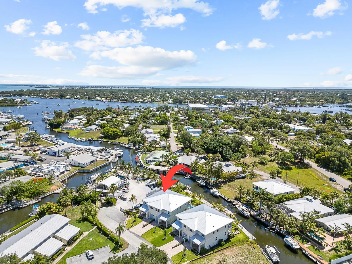 South Florida Real Estate | View 4629 SE Manatee Lane | Listing