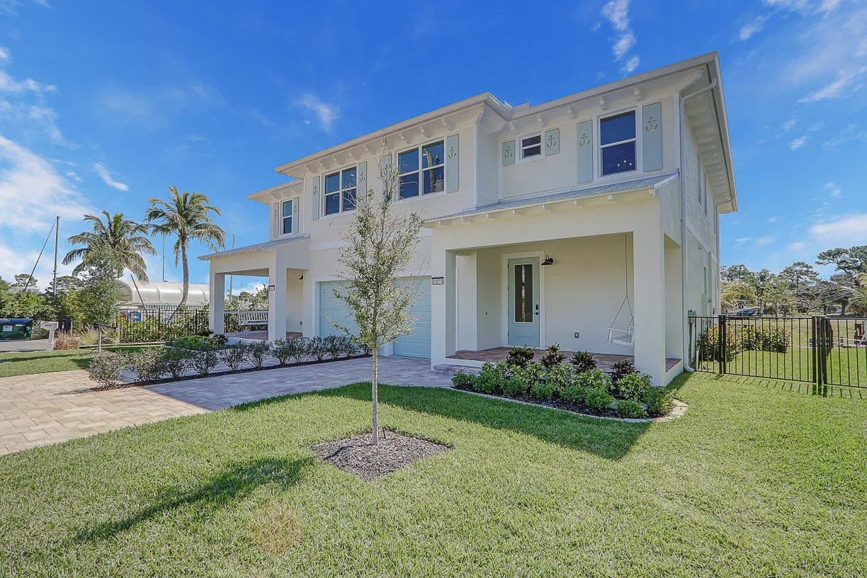 South Florida Real Estate | View 4629 SE Manatee Lane | 3 Beds, 2 Baths