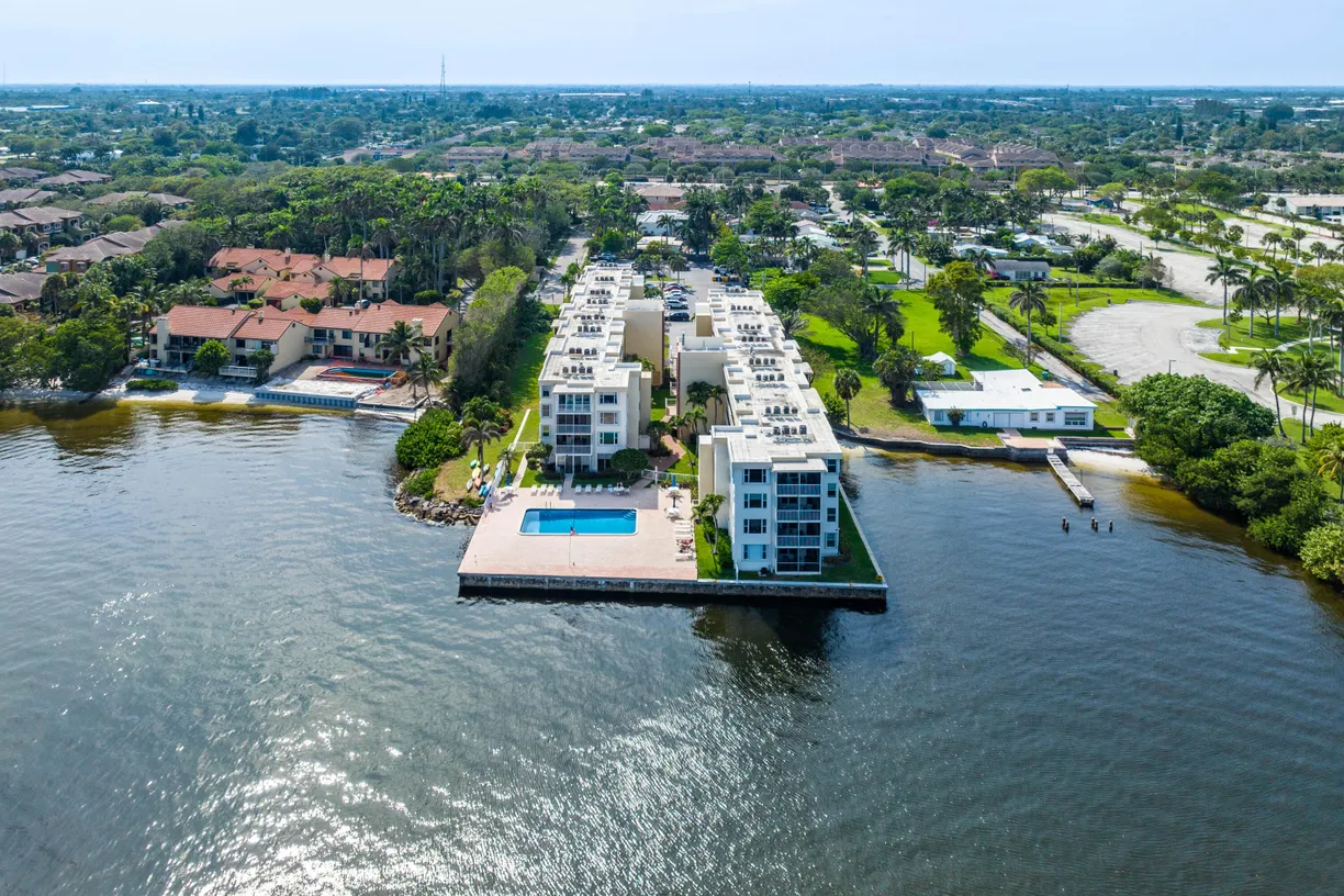 South Florida Real Estate | View 1810 New Palm Way, 311 | 2 Beds, 2 Baths