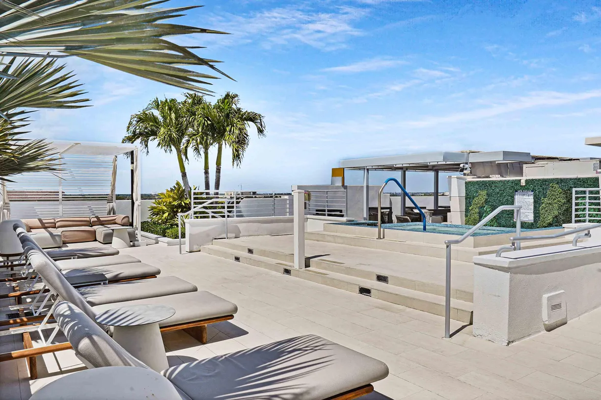 South Florida Real Estate | View 155 E Boca Raton Road, 916 | 2 Beds, 2 Baths