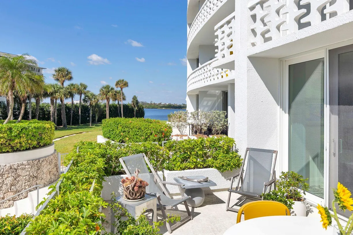 South Florida Real Estate | View 2760 S Ocean Boulevard, 111 | 1 Bed, 1 Bath