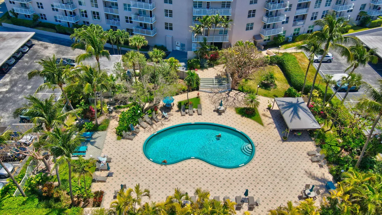 South Florida Real Estate | View 2851 S Ocean Boulevard, 6n | Listing