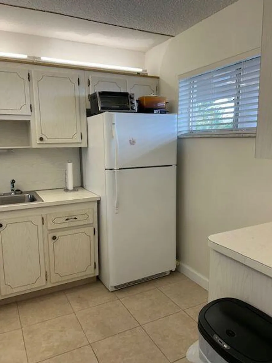 South Florida Real Estate | View 2812 S Garden Drive, 301 | Listing