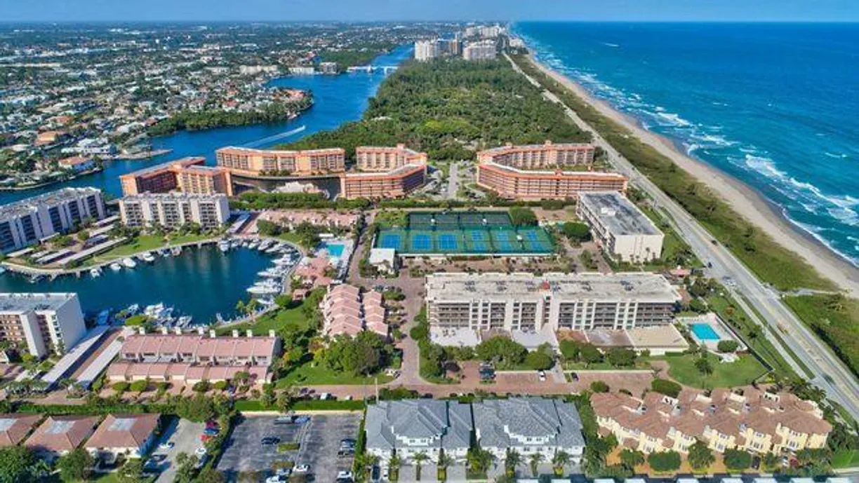 South Florida Real Estate | View 941 Sweetwater Lane, 206 | Listing