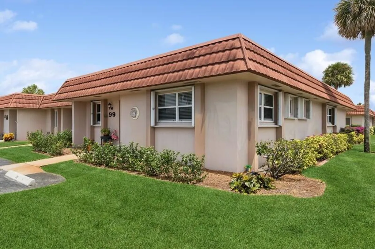 South Florida Real Estate | View 5775 Fernley Drive, 99 | 2 Beds, 2 Baths