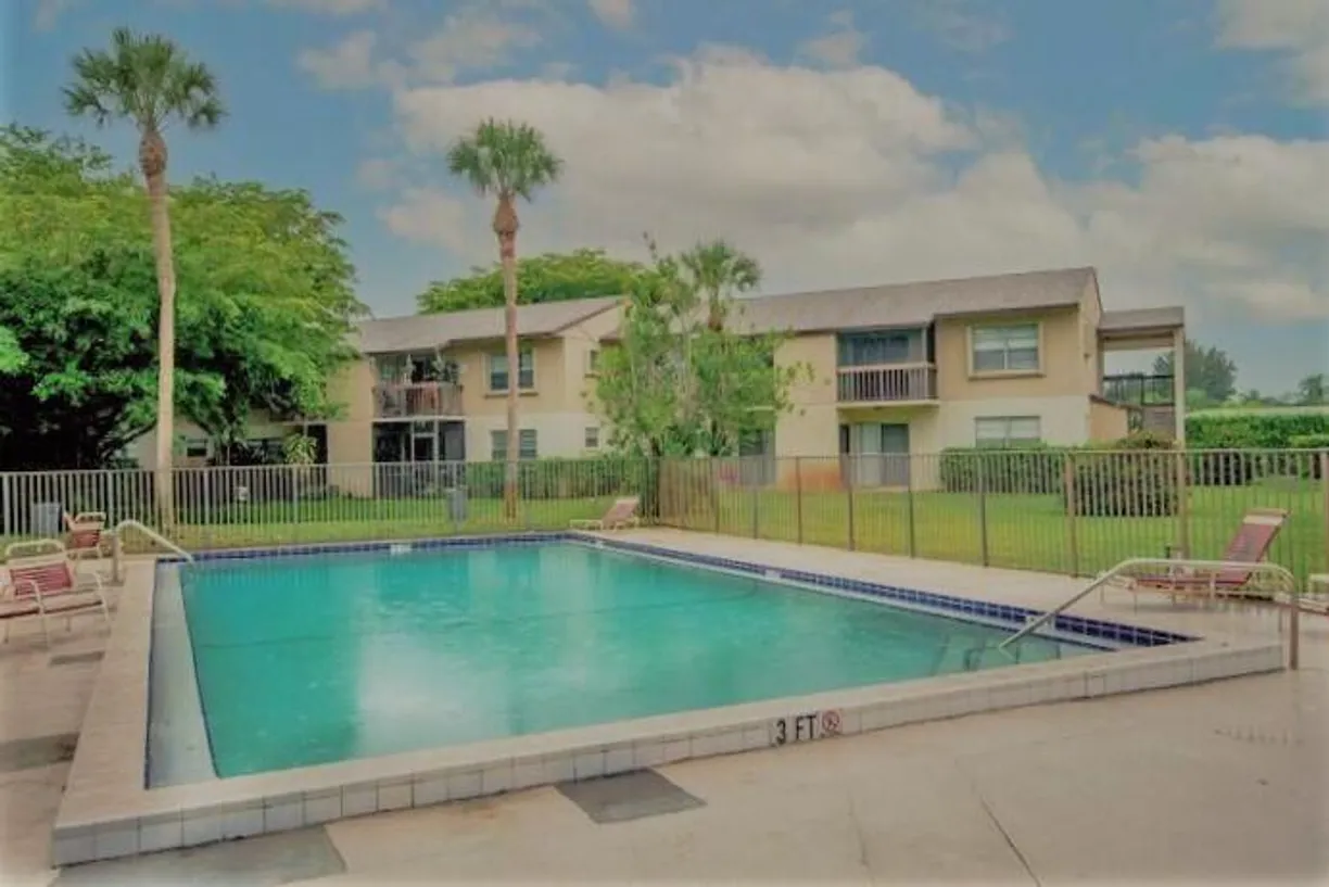 South Florida Real Estate | View 2755 W Atlantic Avenue, 208-C | 1 Bed, 1 Bath