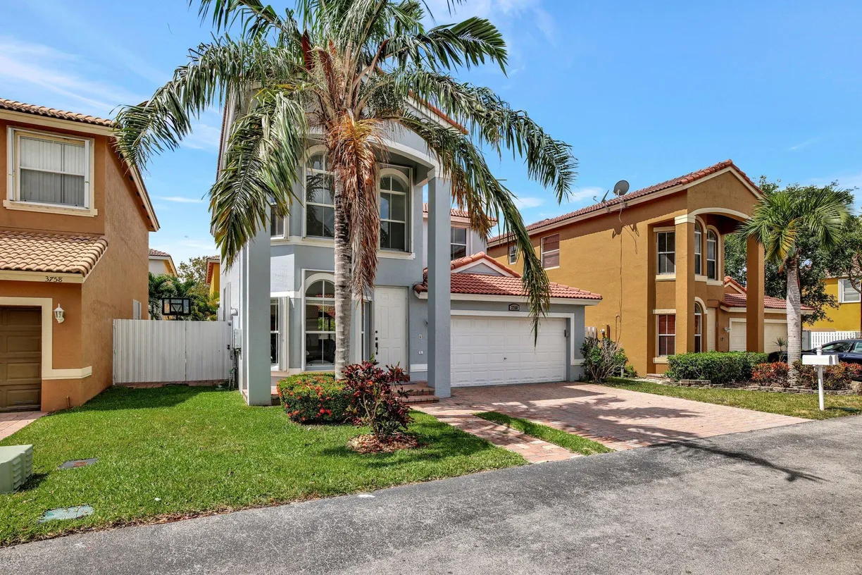 South Florida Real Estate | View 3768 SW 50th Court | Listing