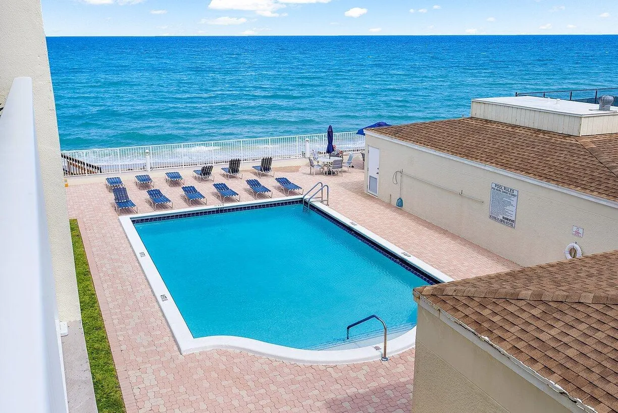 South Florida Real Estate | View 3540 S Ocean Boulevard, 302e | 1 Bed, 1 Bath