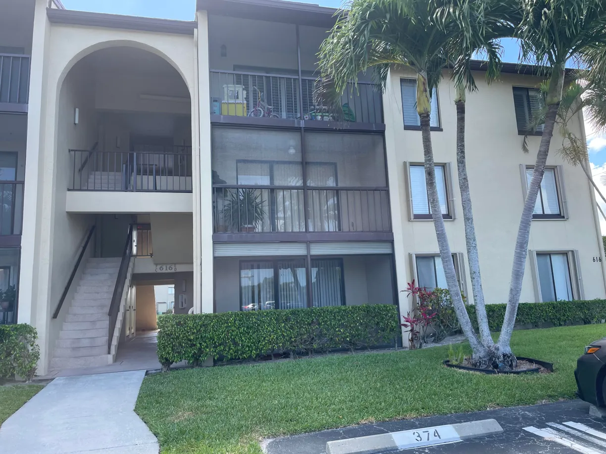 South Florida Real Estate | View 616 Sea Pine Way, D1 | 2 Beds, 2 Baths