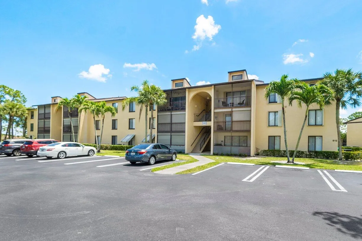 South Florida Real Estate | View 812 Sky Pine Way, H1 | 2 Beds, 2 Baths