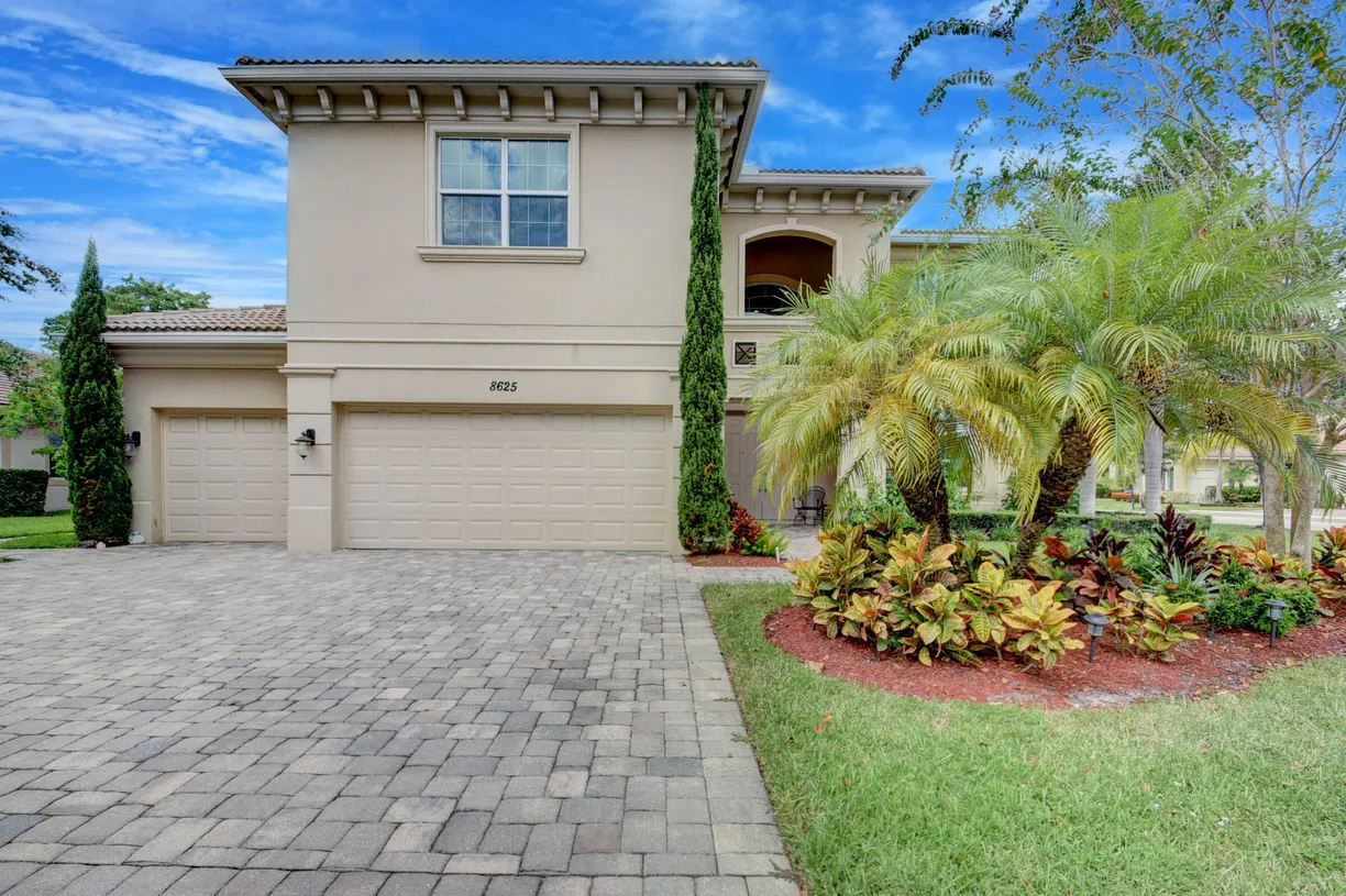 South Florida Real Estate | View 8625 Wellington View Drive | Listing