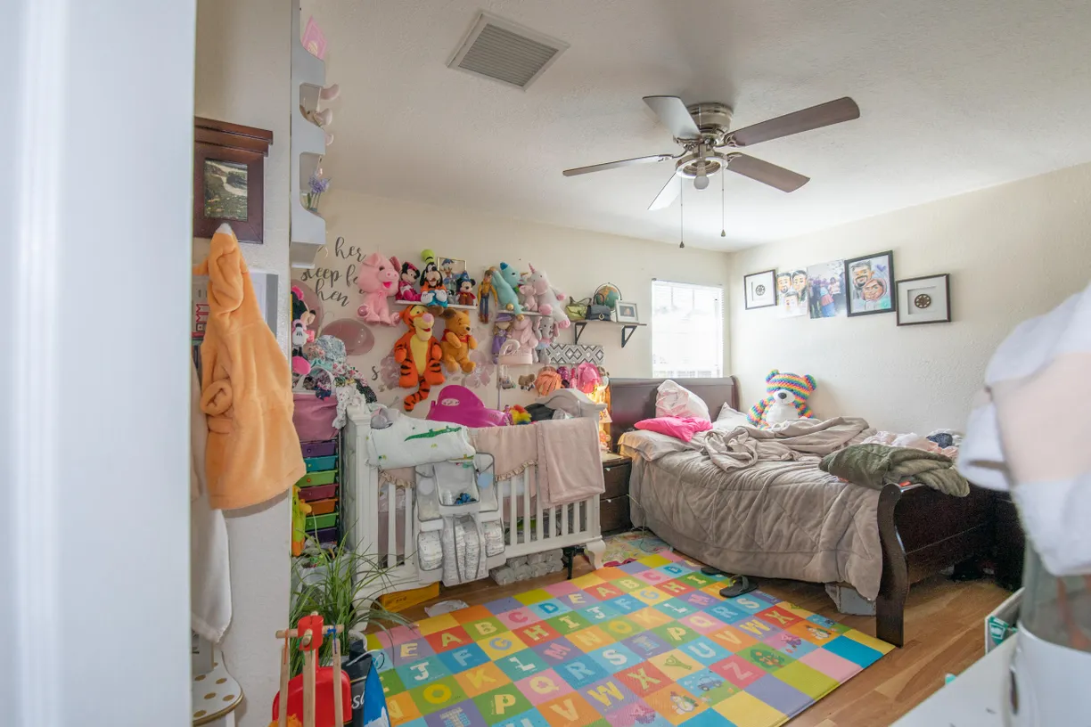 South Florida Real Estate | View 922 S Dixie Street | Listing