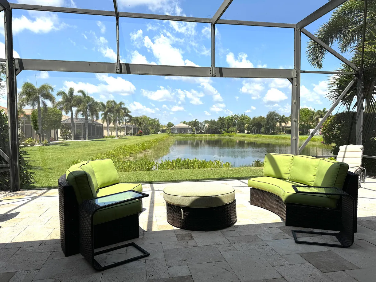 South Florida Real Estate | View 10793 Thomas Lake Mnr Manor | Listing