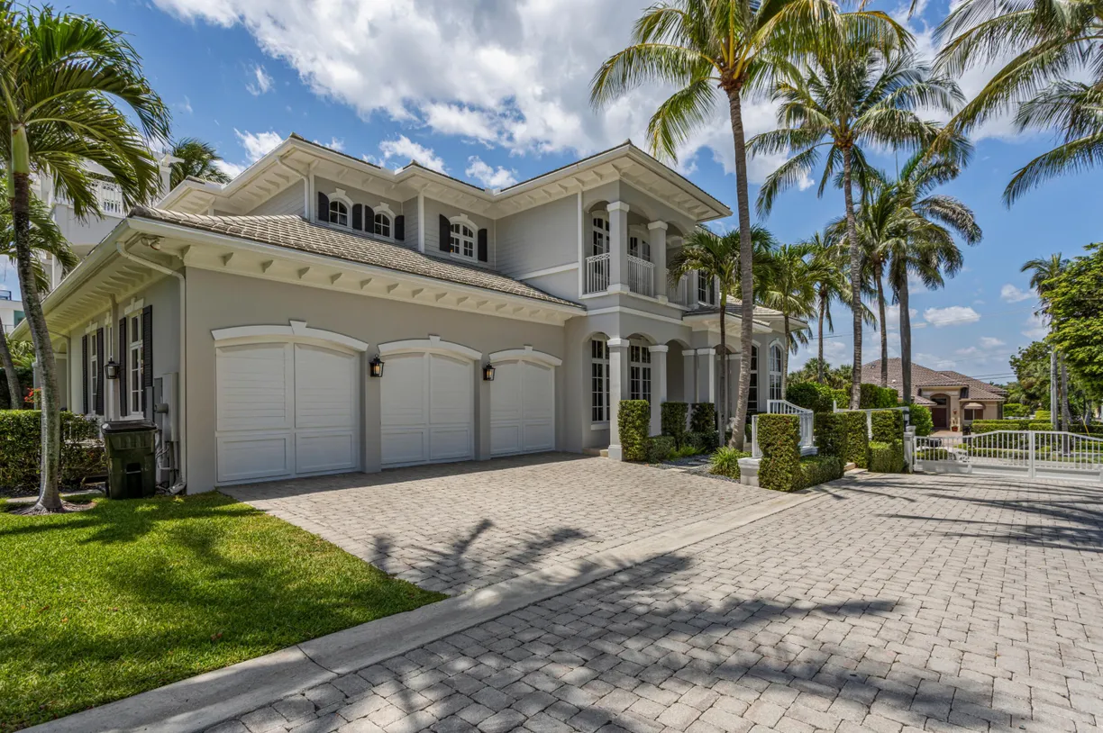 South Florida Real Estate | View 1845 Dusty Miller Drive | 5 Beds, 5 Baths