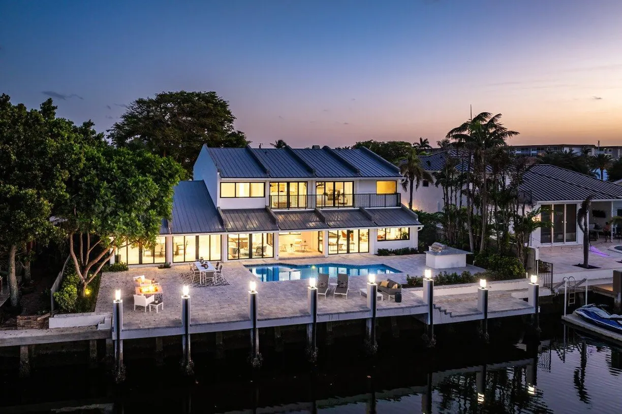 South Florida Real Estate | View 943 Evergreen Drive | Listing