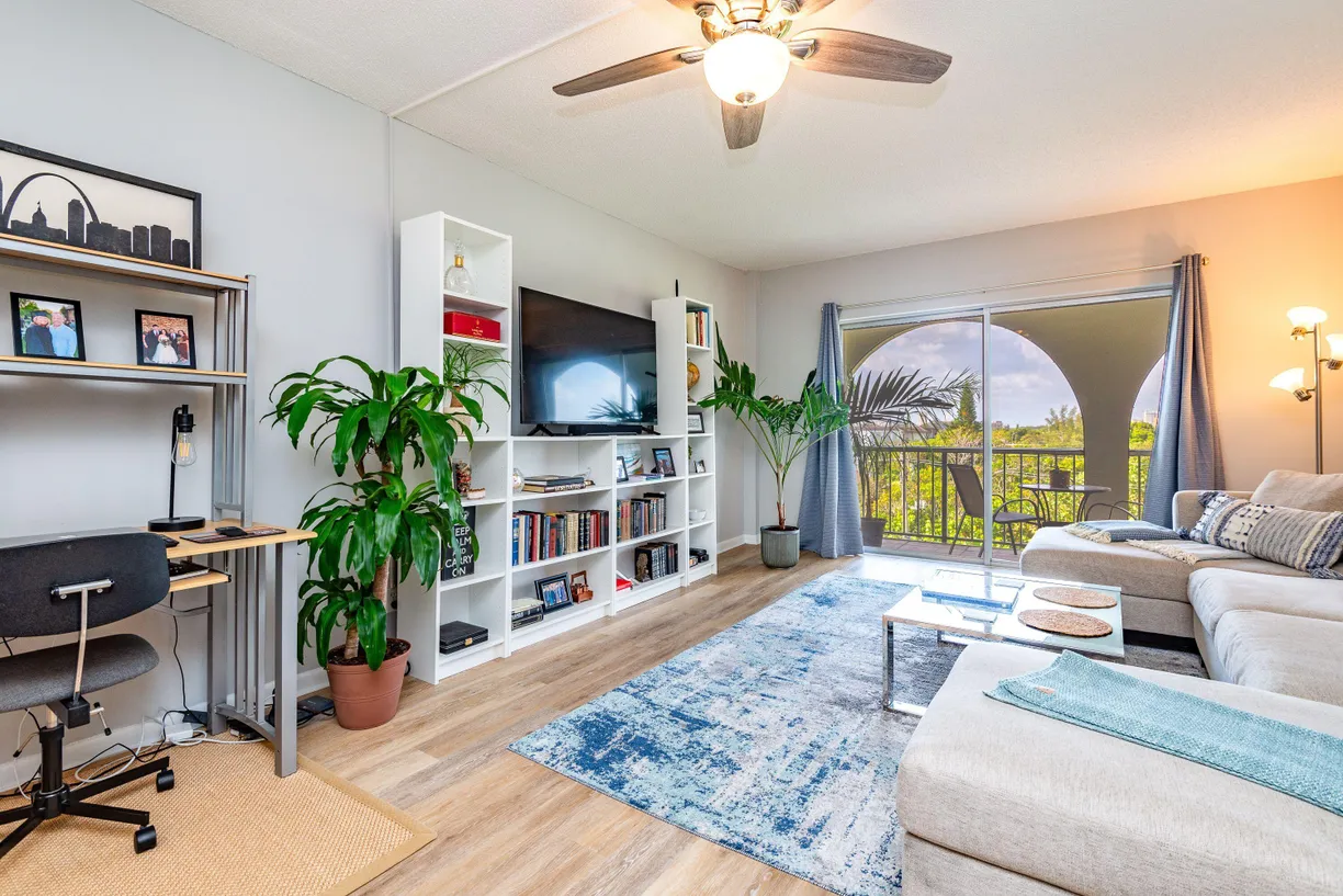 South Florida Real Estate | View 250 NE 20th Street, 5230 | Listing