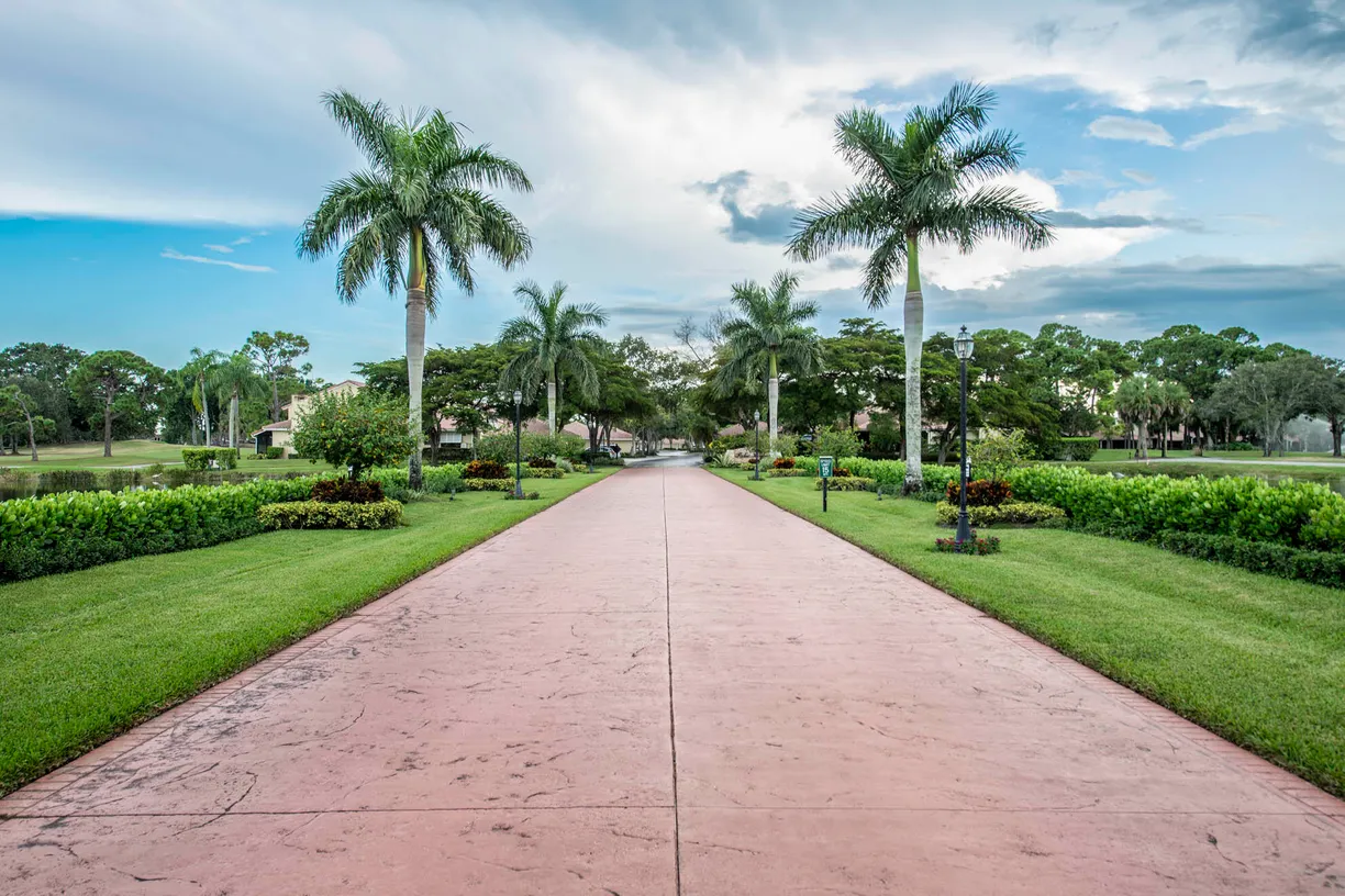 South Florida Real Estate | View 293 Old Meadow Way | Listing