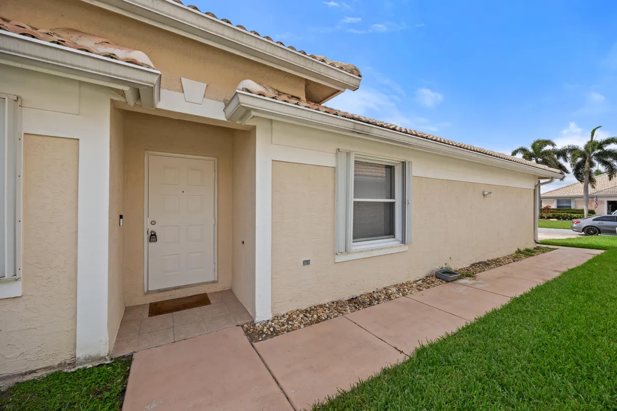 South Florida Real Estate | View 5105 Marla Drive | Listing