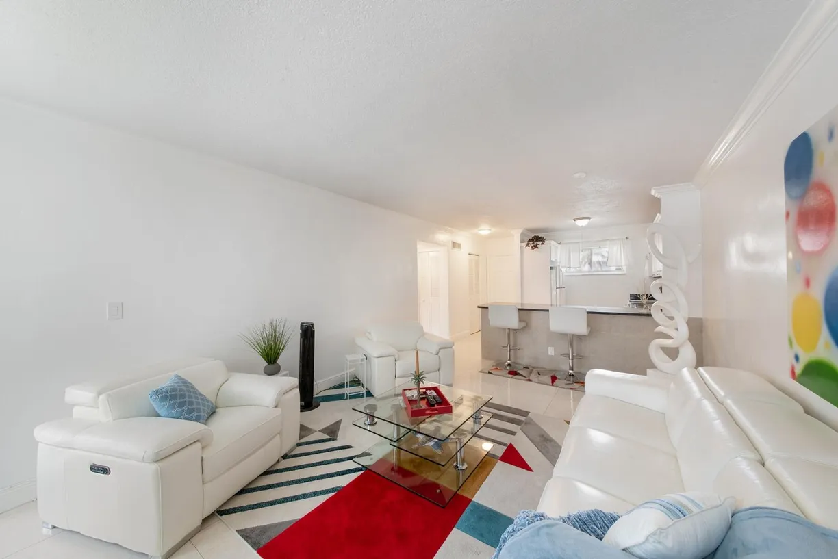South Florida Real Estate | View 2581 N Garden Drive, 206 | Listing