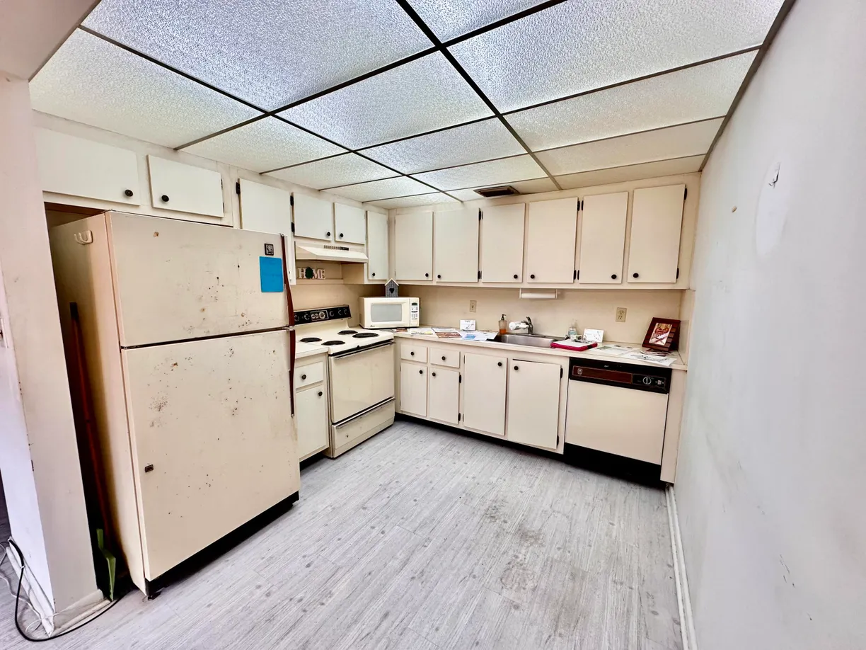 South Florida Real Estate | View 1902 Bermuda Circle, C2 | 2 Beds, 2 Baths
