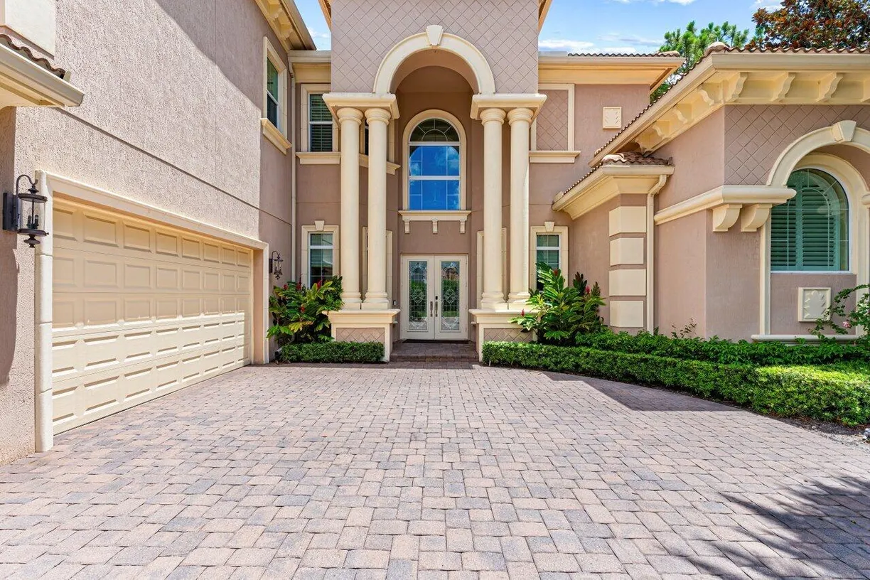 South Florida Real Estate | View 6464 Bellamalfi Street | Listing