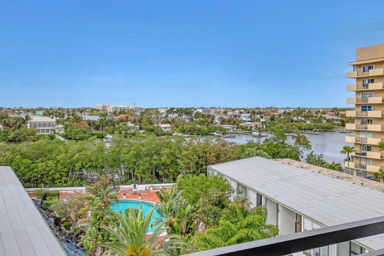 South Florida Real Estate | View 3589 S Ocean Boulevard, 609 | 1 Bed, 1 Bath