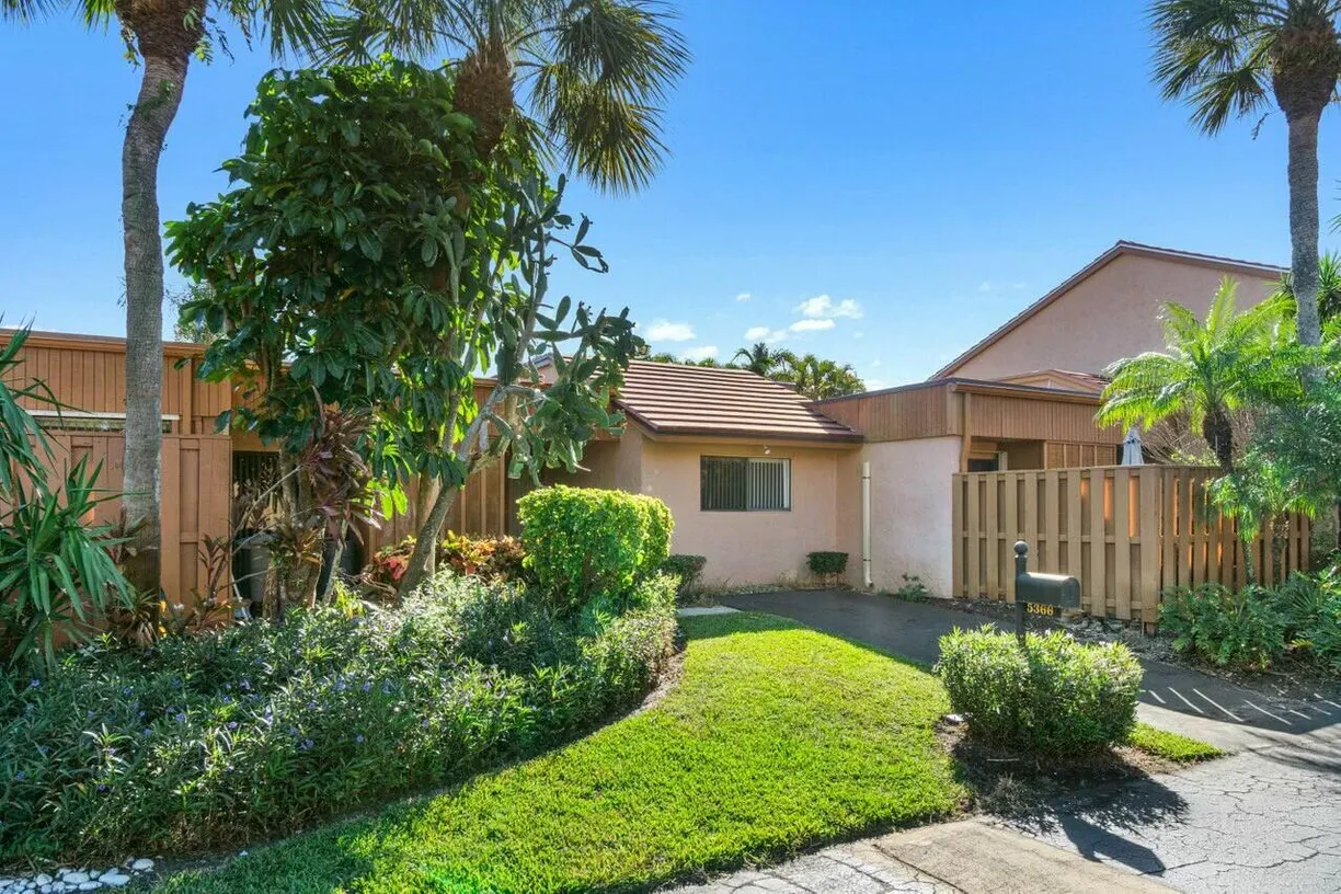 South Florida Real Estate | View 5366 Stonybrook Lane | Listing