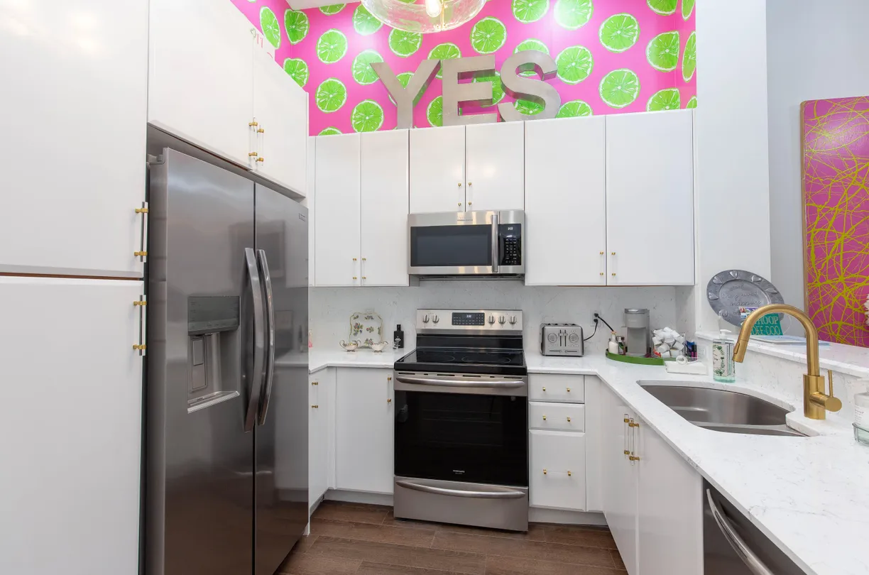 South Florida Real Estate | View 701 S Olive Avenue, 409 | Listing