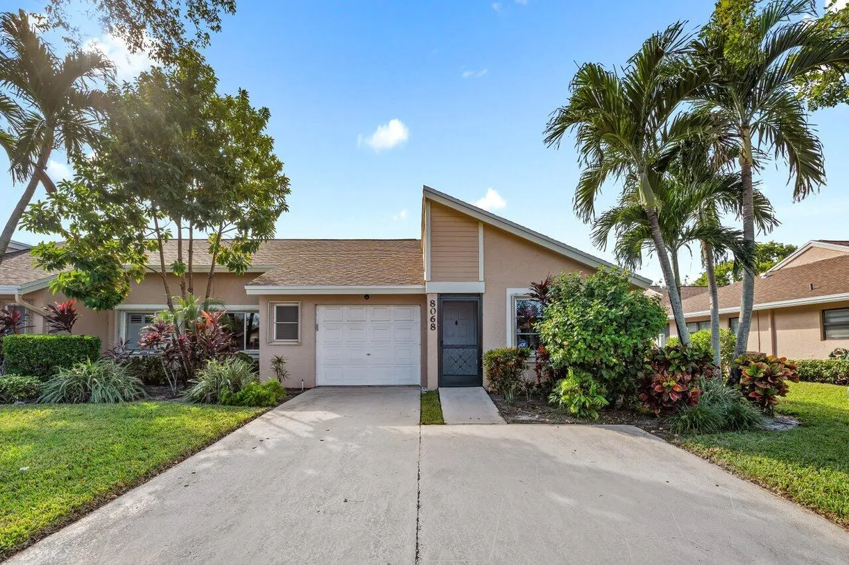 South Florida Real Estate | View 8068 Sweetbriar Way | 2 Beds, 2 Baths