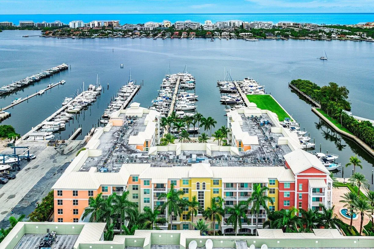 South Florida Real Estate | View 806 E Windward Way, 303 | Listing