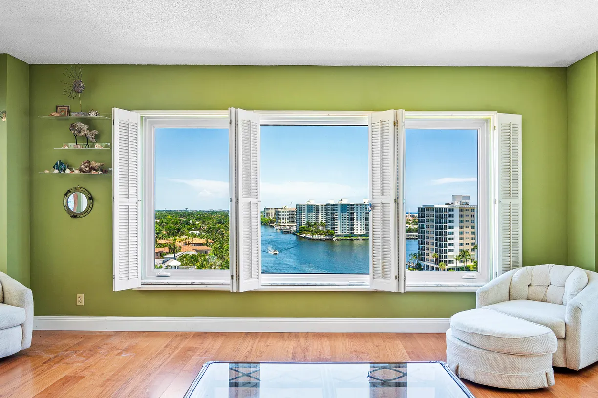 South Florida Real Estate | View 555 SE 6th Avenue, 11g | 2 Beds, 2 Baths