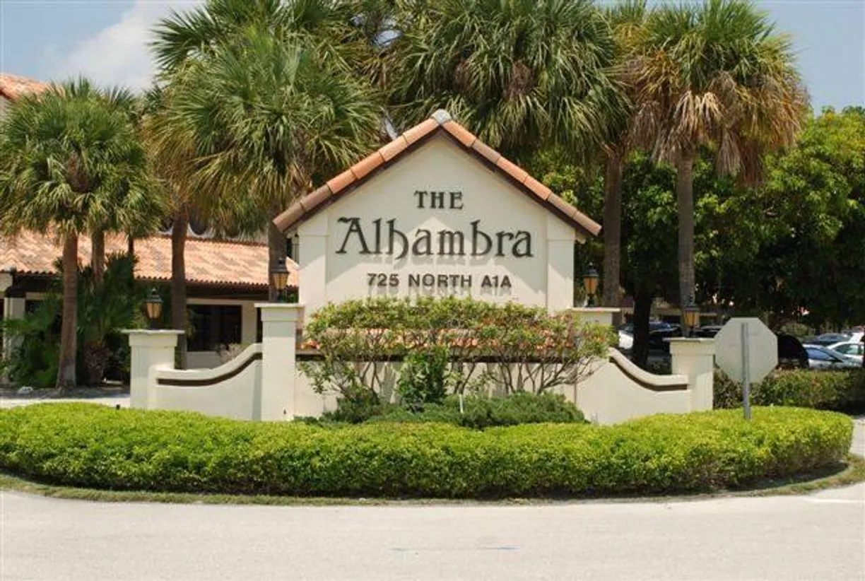 South Florida Real Estate | View 725 N Highway A1a, E101