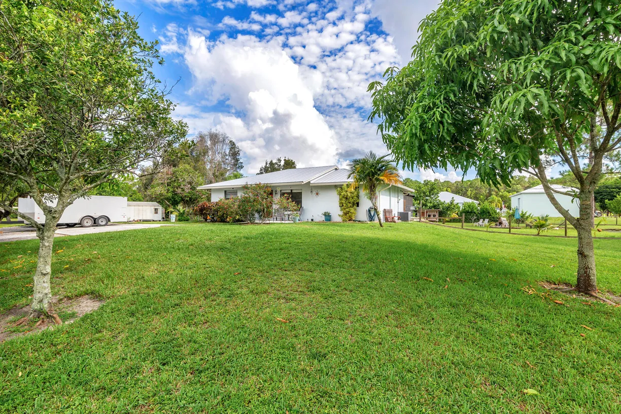 South Florida Real Estate | View 13925 78th Place | Listing