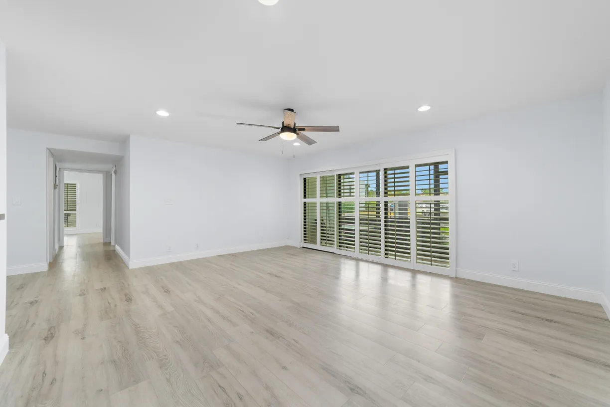 South Florida Real Estate | View 502 Osprey Drive, 20b | 2 Beds, 2 Baths